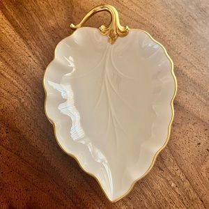Lenox vintage gold trimmed leaf footed plate